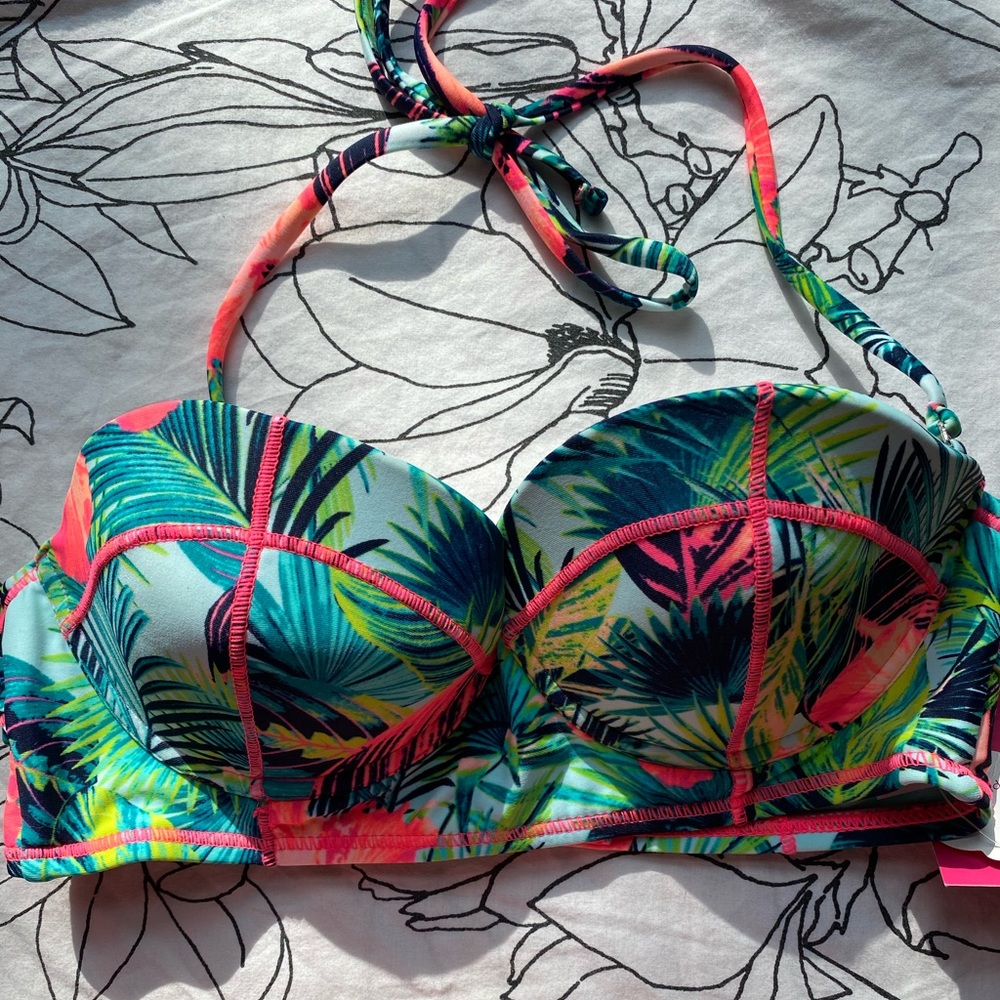 Colorful push-up bikini top